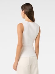 Blusa envolvente de crepe Jacqueline Forever New - Imagem 2 de 5