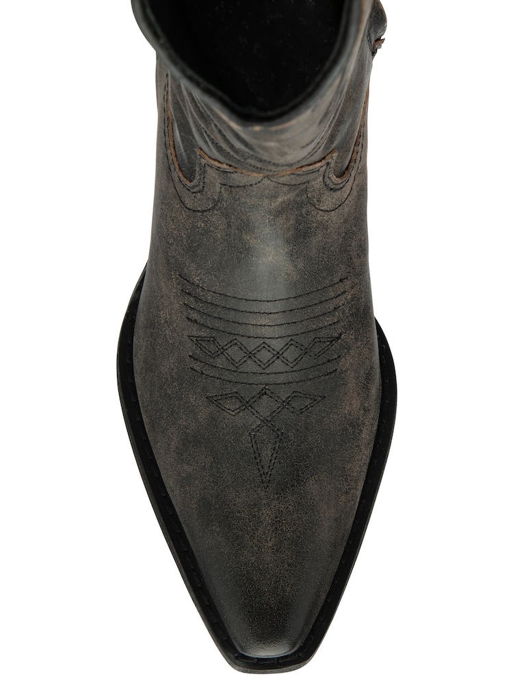 Ravel Black Leather Cowboy Boots on a Western Heels - Image 4 of 4 Ravel Black Leather Cowboy Boots on a Western Heels - Image 4 of 4