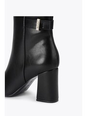 Carvela Refined Ankle Black Boots - Image 6 of 8