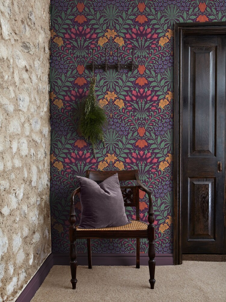 William Morris At Home Dewberry Garden A4 Wallpaper Sample - Image 5 of 5