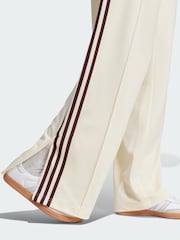 adidas Originals White Adicolor Classic Firebird Loose Track Trouser - Image 4 of 5