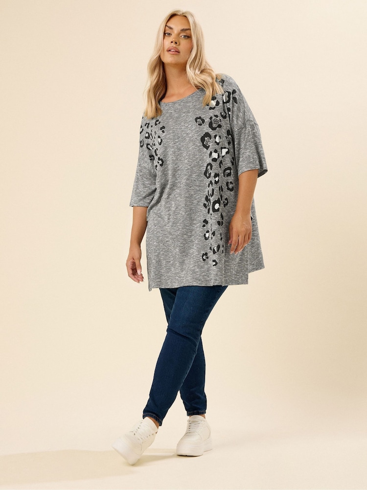 Yours Curve Grey Animal Print Drop Shoulder Top - Image 2 of 5