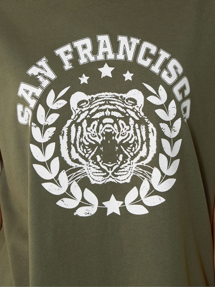 Long Tall Sally Green Oversized San Franciso T-Shirt - Image 5 of 5