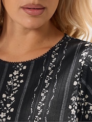 Preto - Yours Curve Swing Top Pico Trim T-Shirt - Imagem 4 de 5