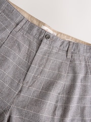 رمادي فاتح - Signature Heritage Pleated Trousers - صورة 4 من 5