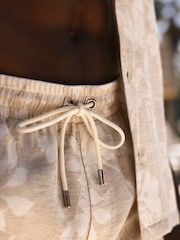MAUVAIS Cream Kandima Floral Shorts with Linen - Image 4 of 6