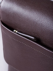 Lakeland Leather Brown Crummock Laptop Messenger Bag - Image 4 of 7