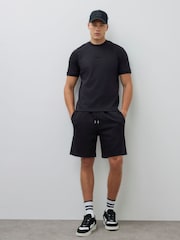 River Island Regular Fit Scuba Shorts - Imagem 2 de 4