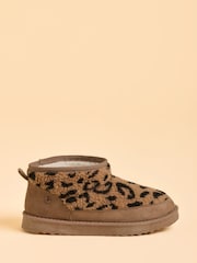 Brakeburn Brown Winters Embrace Slippers - Image 1 of 4