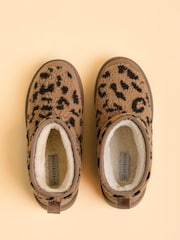 Brakeburn Brown Winters Embrace Slippers - Image 3 of 4