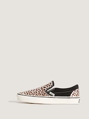 Vans Leopard Classic Slip On Trainers - Image 3 of 5