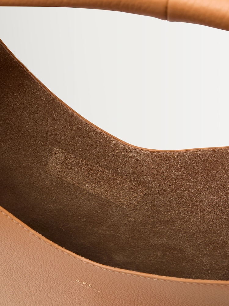 A.P.C. Camel Le Neige Bag - Image 4 of 4