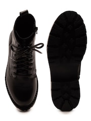 Preto - Off The Hook Nala Chunky Leather Lace-Up Combat Ankle Boots - Imagem 6 de 6