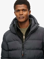 Jaqueta esportiva com capuz Superdry - Imagem 4 de 7
