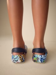 Graffiti Clogs - Image 3 of 9