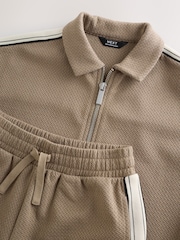 חום בהיר - Short Sleeve Zip Through Polo Shirt & Shorts Set (3-16yrs) - תמונה 12 מתוך 13