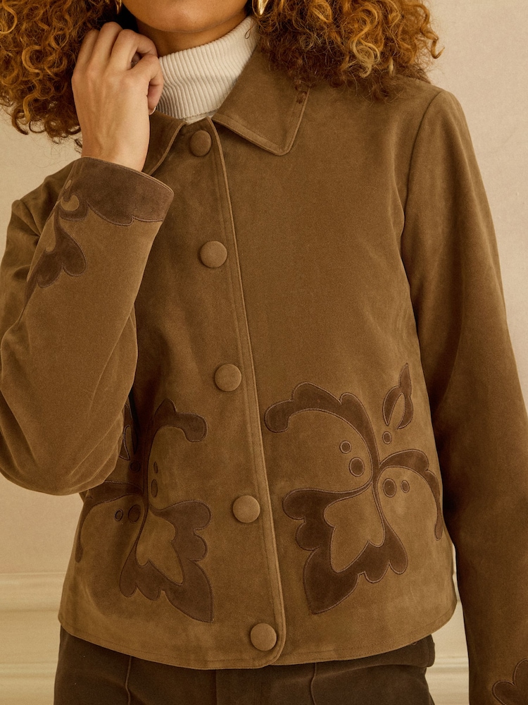 Love & Roses Tan Brown Applique Petite Suedette Collared Swing Jacket - Image 5 of 5