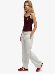 أبيض - بنطلون قطن مرن من Superdry - Image 5 of 9