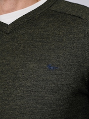 Aubin Green Burnham Merino V-Neck Jumper - Image 4 of 6