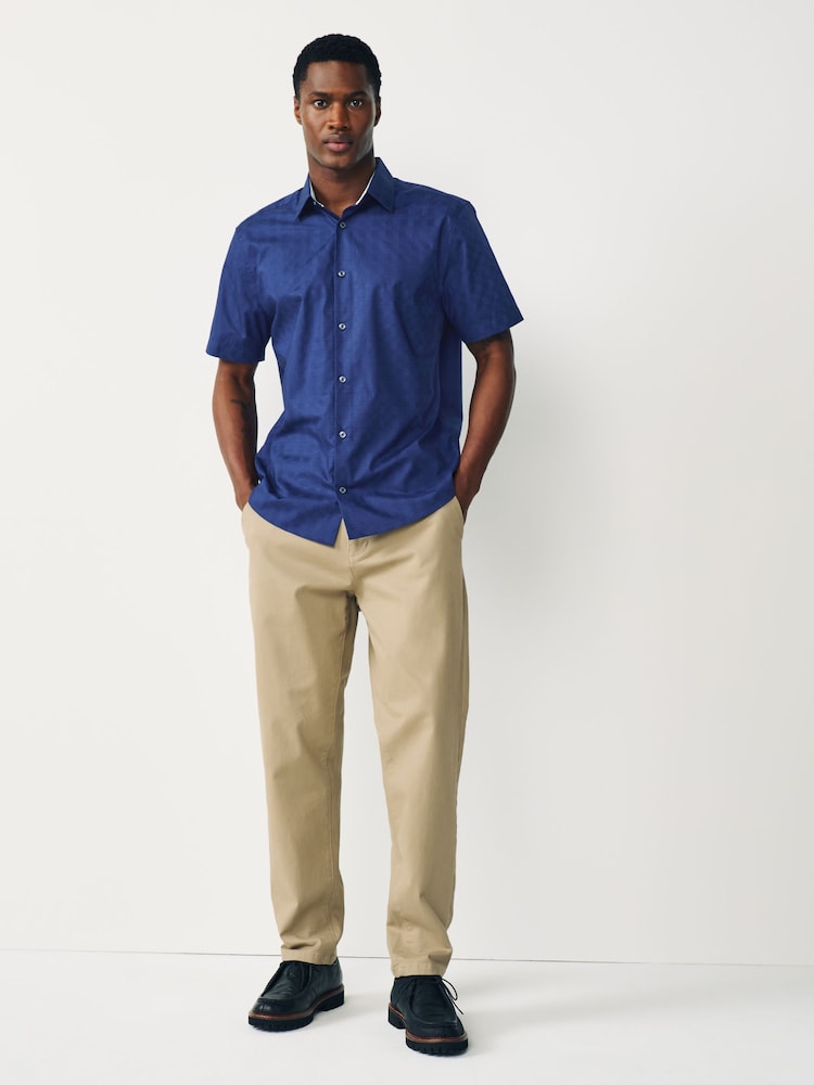 Blu zaffiro - Short Sleeve 100% Cotton Smart Textured Trimmed Shirt - Immagine 2 di 8