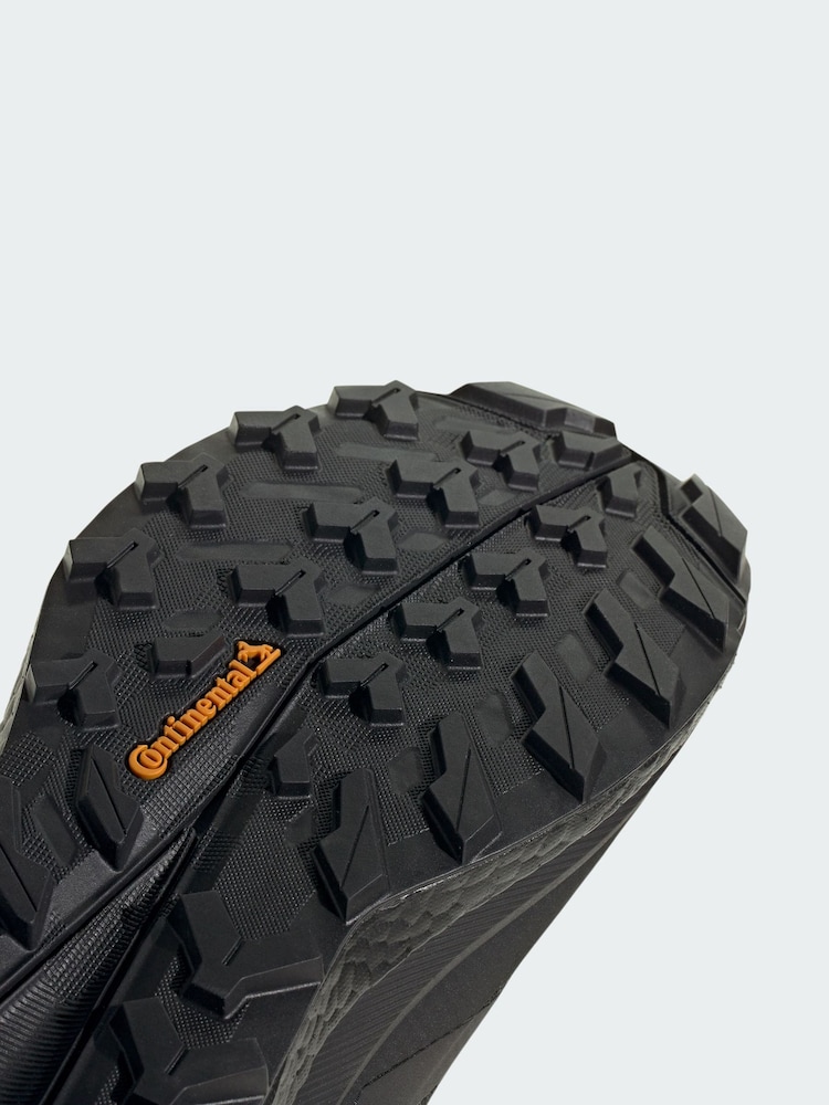 adidas Terrex Black Free Hiker 2.0 Gore-Tex Hiking Trainer - Image 4 of 4