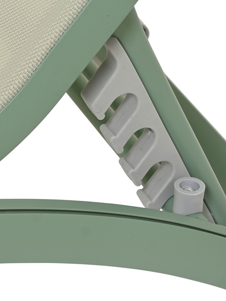 Outdoor Living Green Farum Aluminium Sunlounger - Image 4 of 4 Outdoor Living Green Farum Aluminium Sunlounger - Image 4 of 4