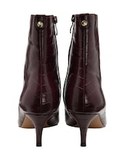 Vermelho - Botas de cano curto com zíper e salto agulha Ravel - Imagem 3 de 4