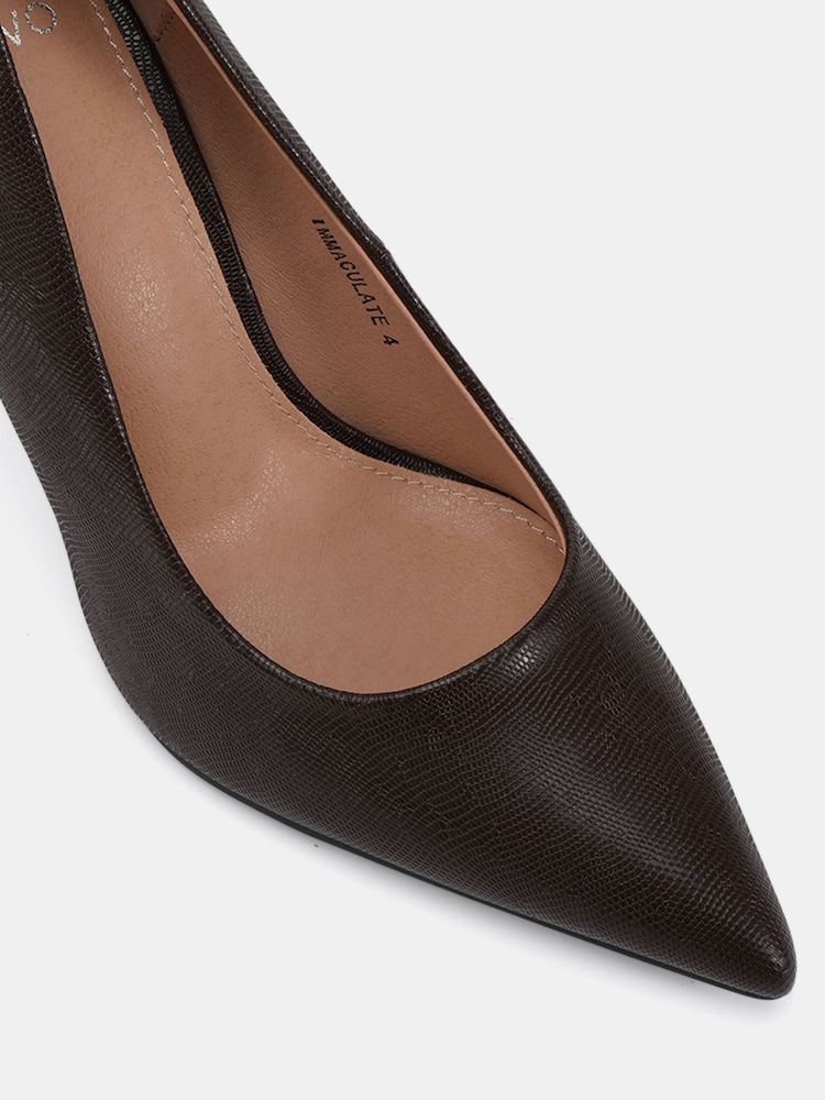Novo Brown Wide Fit Immaculate Point Court Shoes - Image 6 of 6