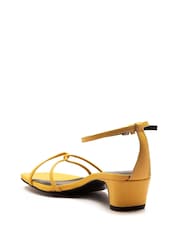 Off The Hook Holborn Bajo Block Heel Leather Ankle Strap Sandals - Imagen 5 de 8