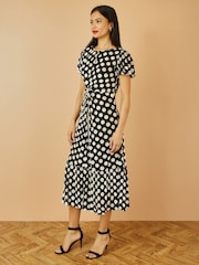 Yumi Black Velvet Spot Print Twist Knot Waist Midi Dress - Image 2 of 5