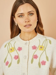 Yumi Cream Flower Embroidered Chunky Knit Cardigan - Image 3 of 4
