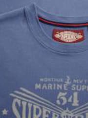 כחול  - Superdry חולצת טי עם הדפס באפקט דהוי, דגם Dockside - תמונה 6 מתוך 6
