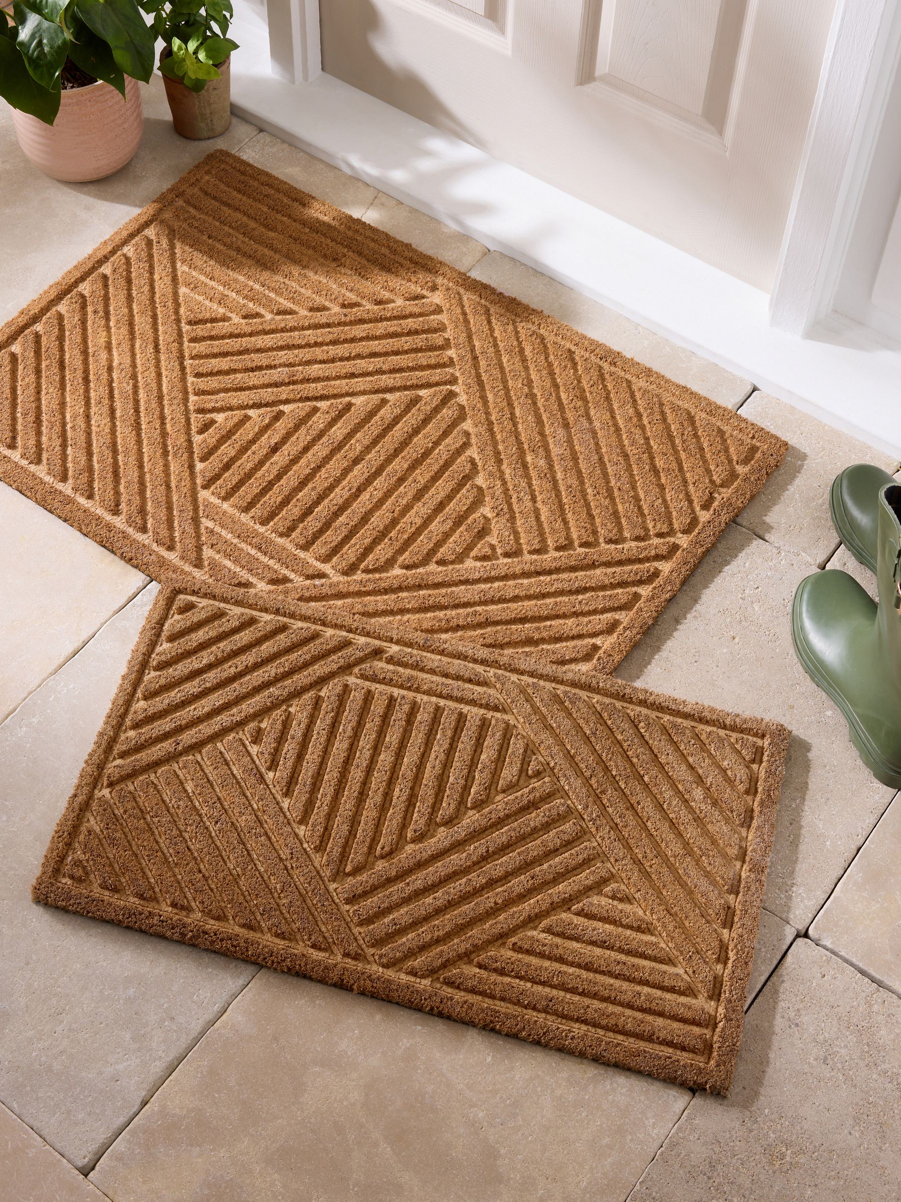 Natural Embossed Stripe Coir Doormat