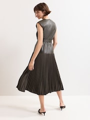 Phase Eight Green Aria Dropped Waist - Image 2 of 6