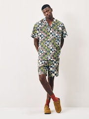 Scotch & Soda Green Fave Printed Bermuda Elasticated Waist Shorts - Image 3 of 4