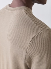 Marrón - Suéter con logotipo y detalle texturizado Momentum de BOSS - Imagen 5 de 6