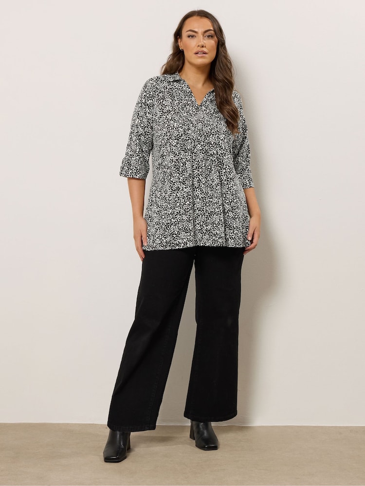 Evans Pintuck Henley T-Shirt - Image 2 of 5