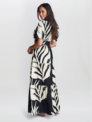 Gina Bacconi Dannie Abstract Print Black Dress - Image 3 of 5