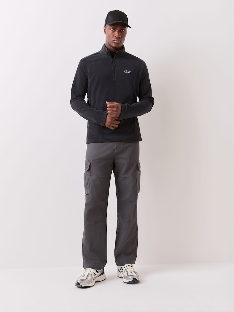 Jack Wolfskin Black Taunus 100 Half Zip Fleece - Image 2 of 7 Jack Wolfskin Black Taunus 100 Half Zip Fleece - Image 2 of 7