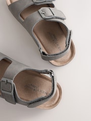 Gris - Sandales à double boucle avec semelle rembourrée - Image 6 de 6