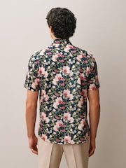 Navy/Pink Floral Regular Fit Kew Garden Print Short Sleeve Shirt - Image 3 of 8