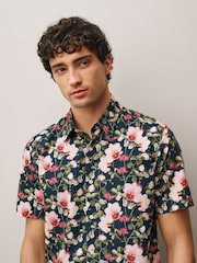 Navy/Pink Floral Regular Fit Kew Garden Print Short Sleeve Shirt - Image 4 of 8