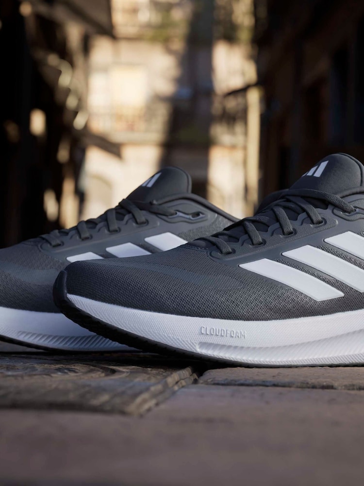 حذاء للجري بتصميم واسع Runfalcon 5 من adidas - صورة 7 من 7 حذاء للجري بتصميم واسع Runfalcon 5 من adidas - صورة 7 من 7