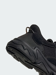 adidas Originals Black Ozweego Shoes - Image 4 of 7