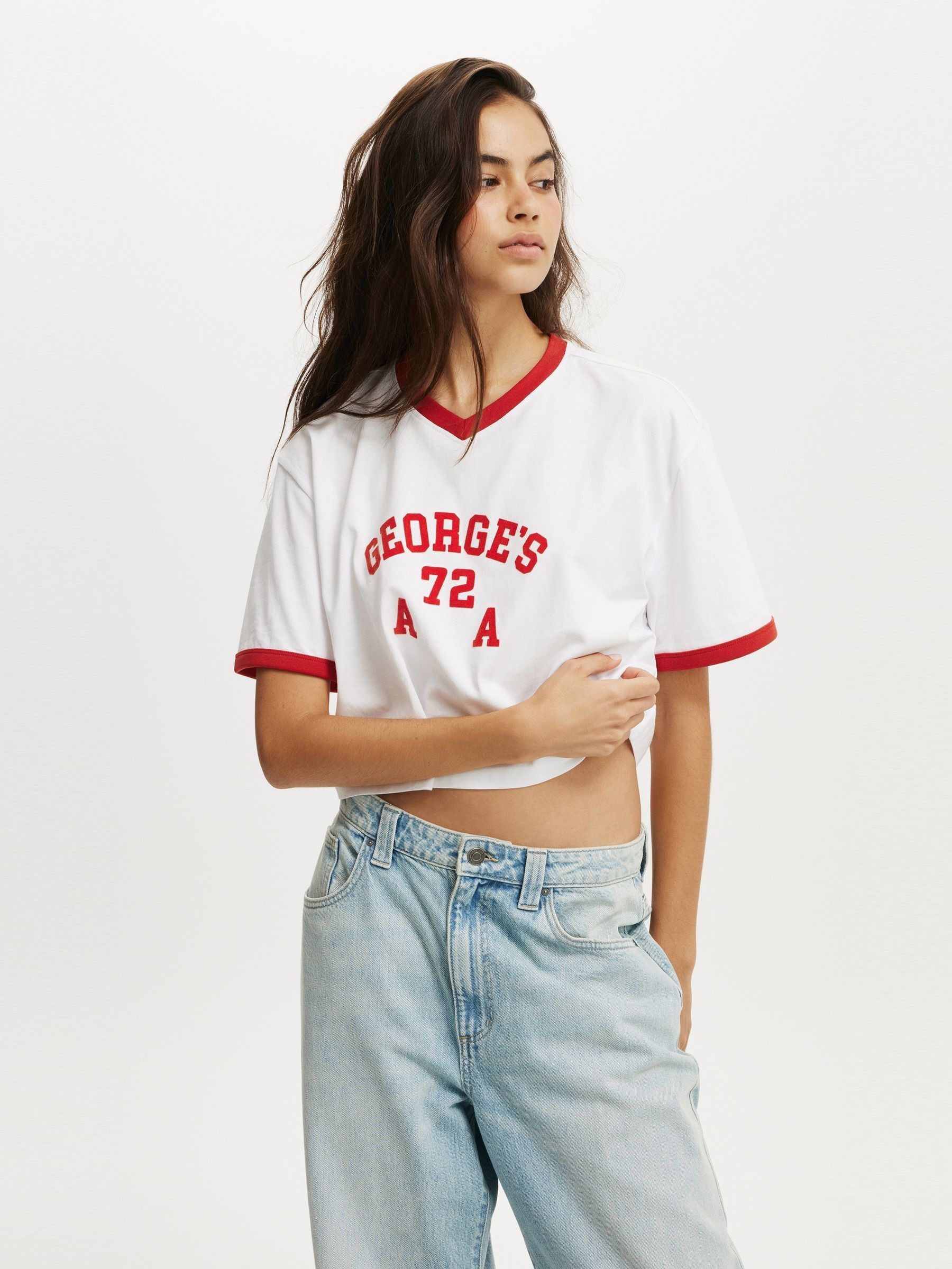 Next：日本 ホワイト - Cotton On Vネック ボクシー クロップ