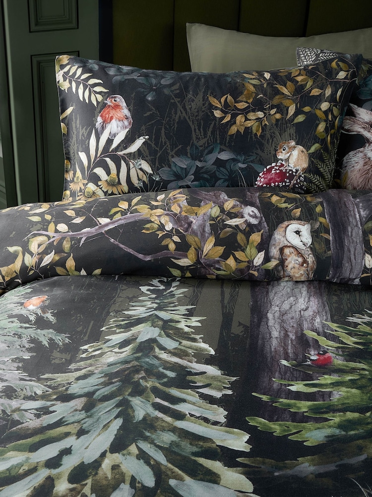 Paoletti Forest Green Sherwood Forest Printed Duvet Cover Set - Image 2 of 3 Paoletti Forest Green Sherwood Forest Printed Duvet Cover Set - Image 2 of 3