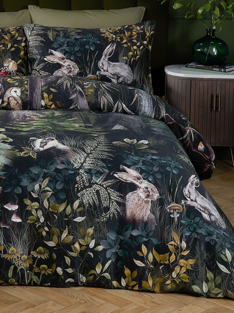 Paoletti Forest Green Sherwood Forest Printed Duvet Cover Set - Image 3 of 3 Paoletti Forest Green Sherwood Forest Printed Duvet Cover Set - Image 3 of 3