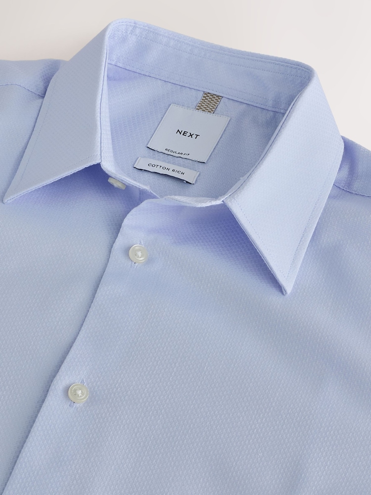 Azul claro - Corte estándar - Cotton Rich Textured Easy Care Smart Shirt - Imagen 3 de 3