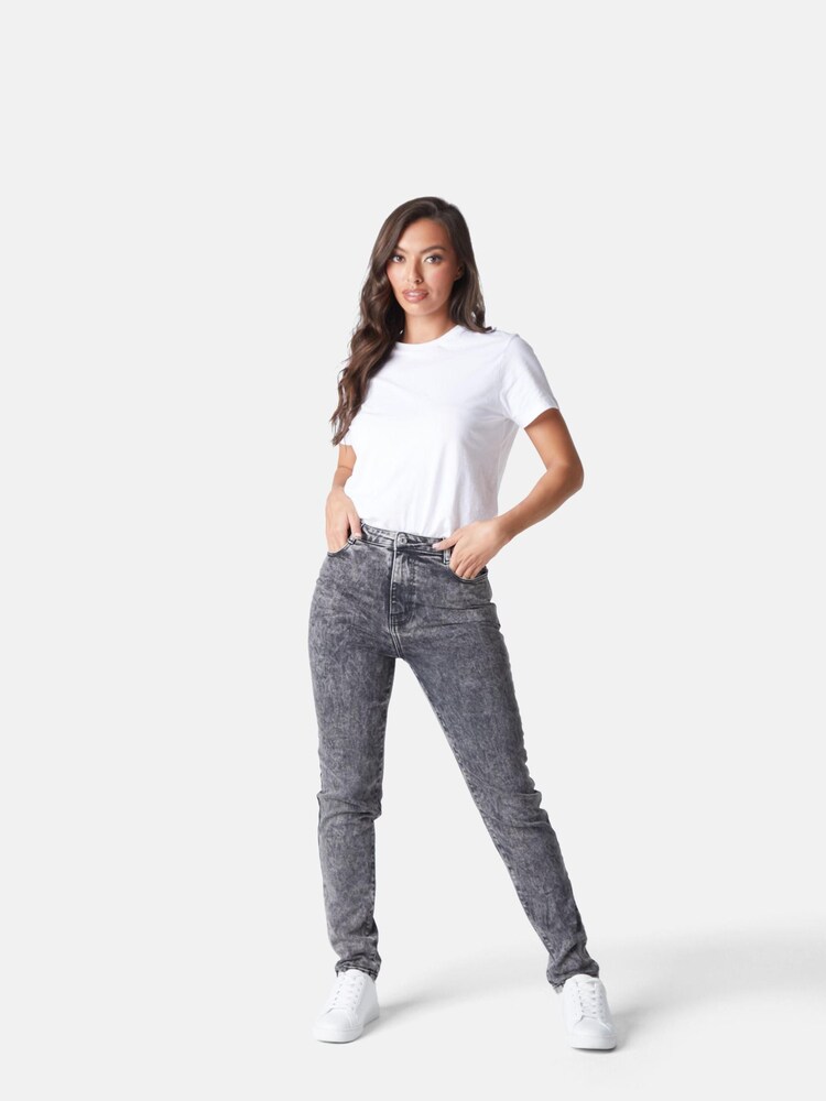 Urban Bliss Black Acid Wash Comfort Stretch Denim Mom Jean - Image 1 of 1