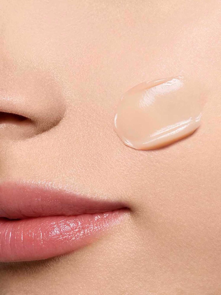 Clarins Beauty Flash Balm - Image 5 of 5
